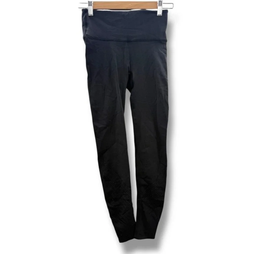 Lululemon Women's Black Mid Rise Mesh Detail Yoga Leggings Size 4 Estimated‎